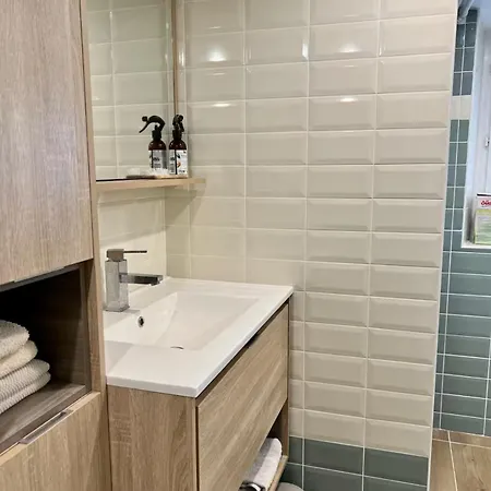 Apartment Bucolique Rez-de-jardin, 4 Pers, Proche *
