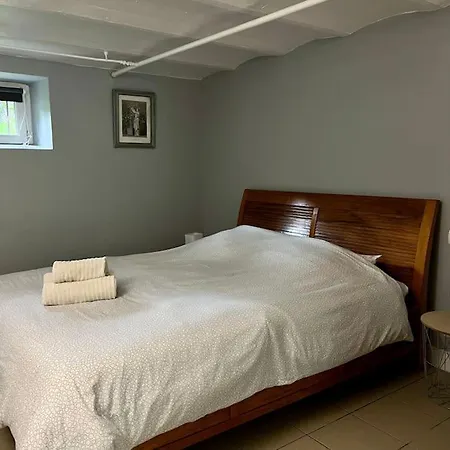 Bucolique Rez-de-jardin, 4 Pers, Proche Apartment